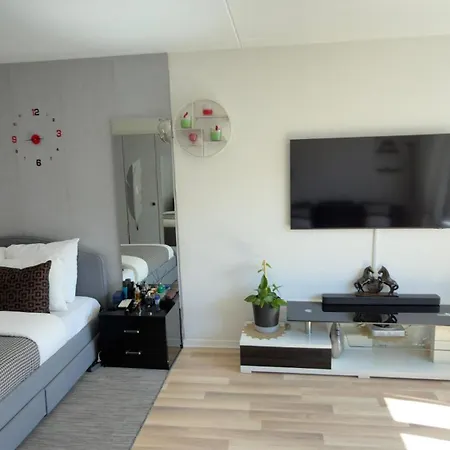 Bright In Heart Of Appartement *